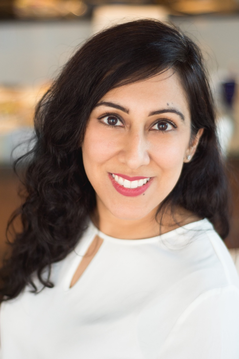 Portrait of Dr. Deepa Rupani DMD